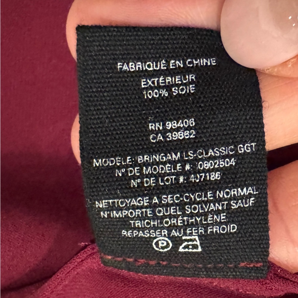 Theory "Bringham" blouse in classic silk georgette burgundy size small like new - Picture 10 of 11